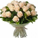 25 кремових троянд - image-0